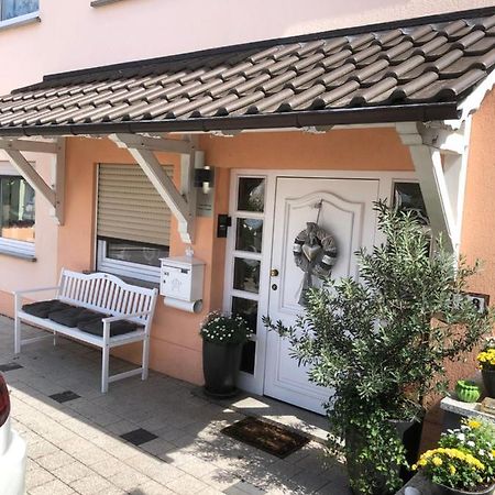 Appartement Kleine Auszeit à Neunkirchen  Extérieur photo