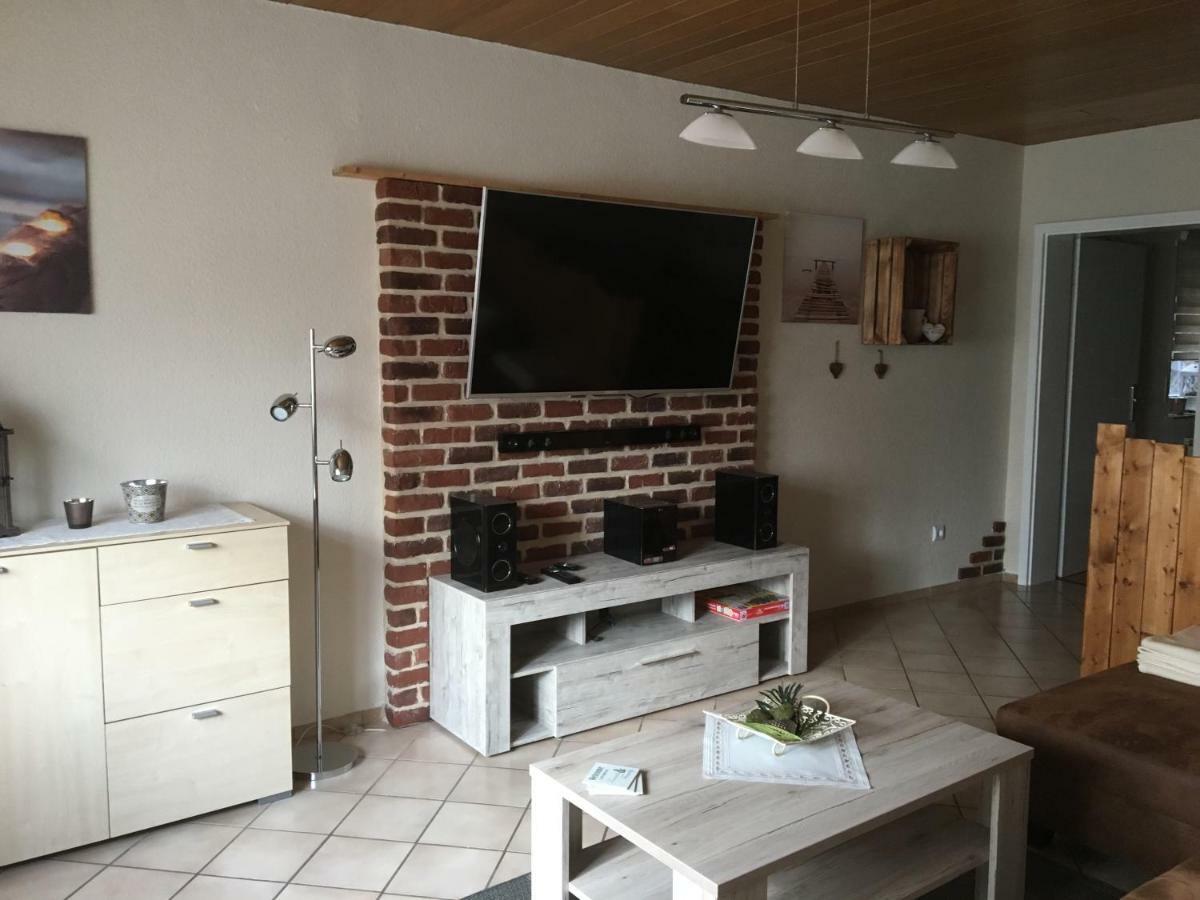Appartement Kleine Auszeit à Neunkirchen  Extérieur photo